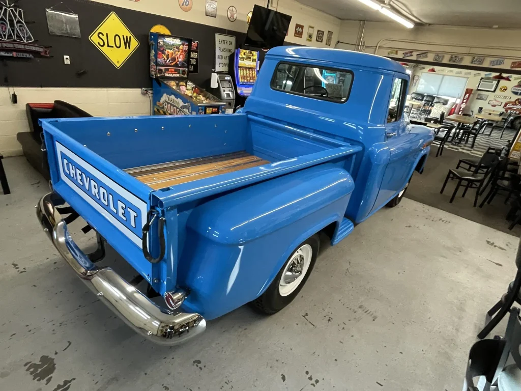 1959 Chevrolet Apache 3100 Stepside Pickup