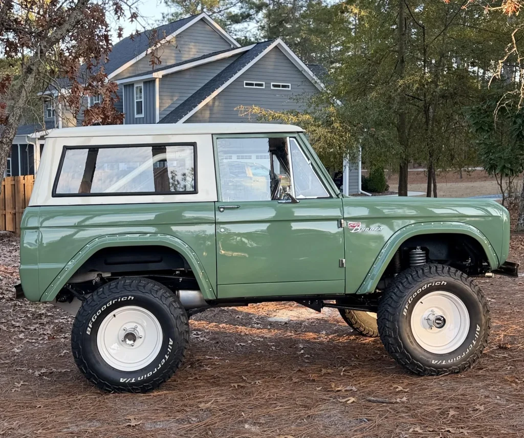 1972 Ford Bronco by Heritage Bronco 5.0-Liter Coyote V8