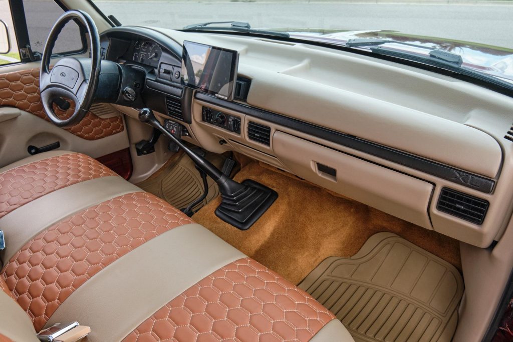 1996 Ford F250 XLT 4x4 RESTORED